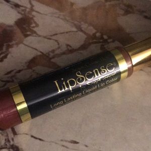 LIPSENSE LEXIE BERRY